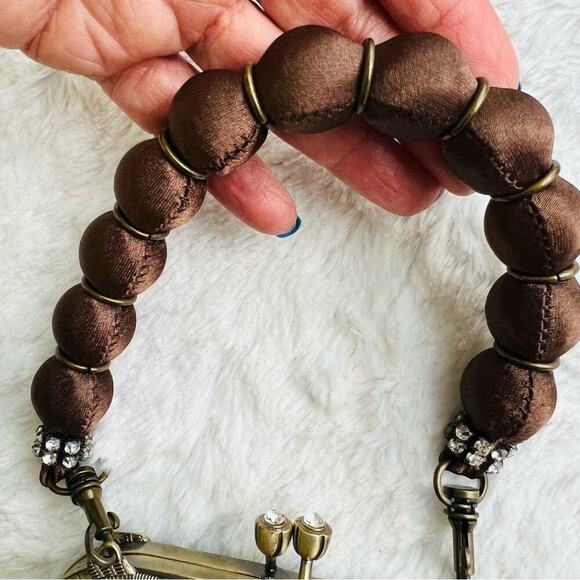 Silk Satin Evening Handbag Retro Vintage with Pearl like Handle - Picture 8 of 12